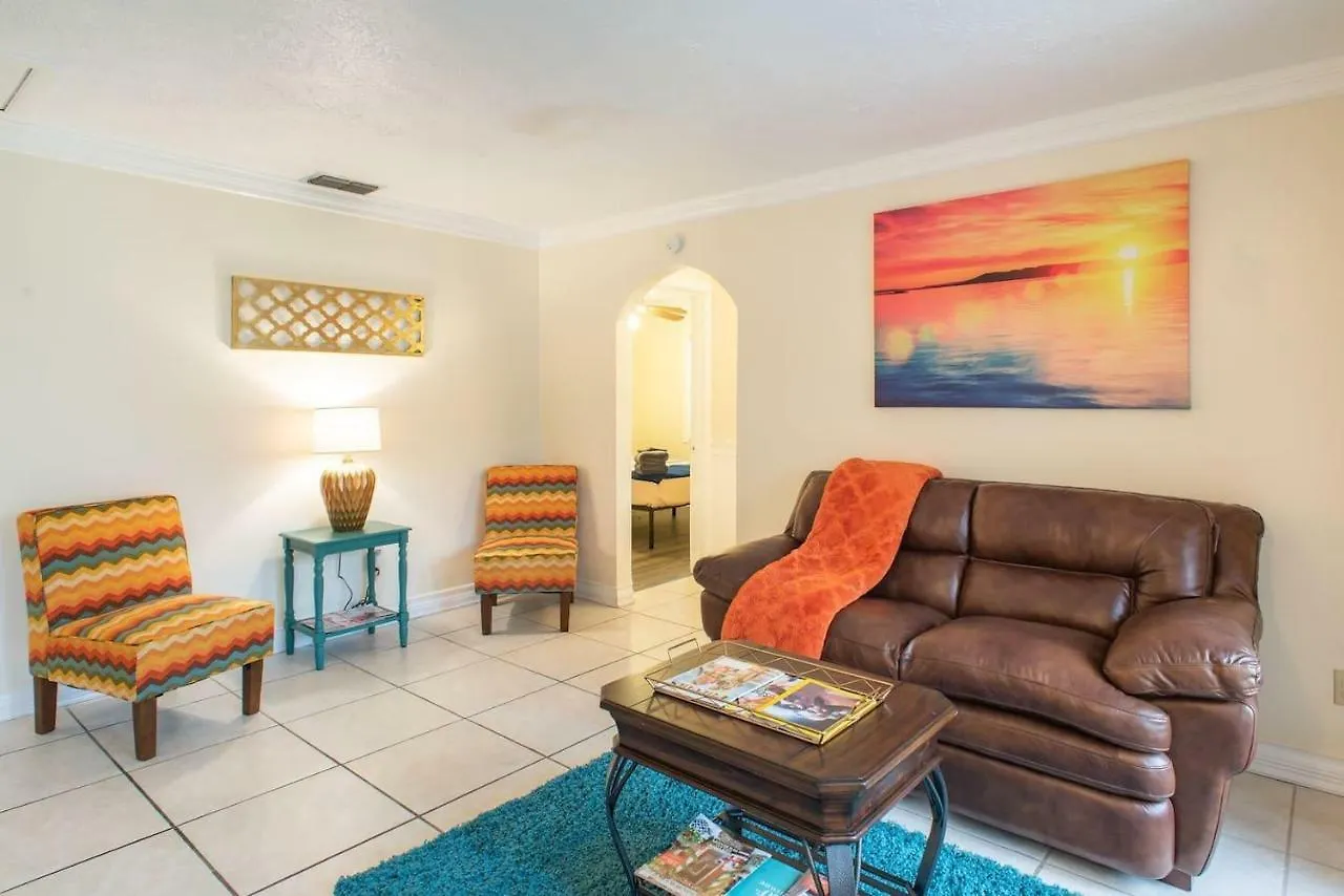The Cozy House Villa Tampa